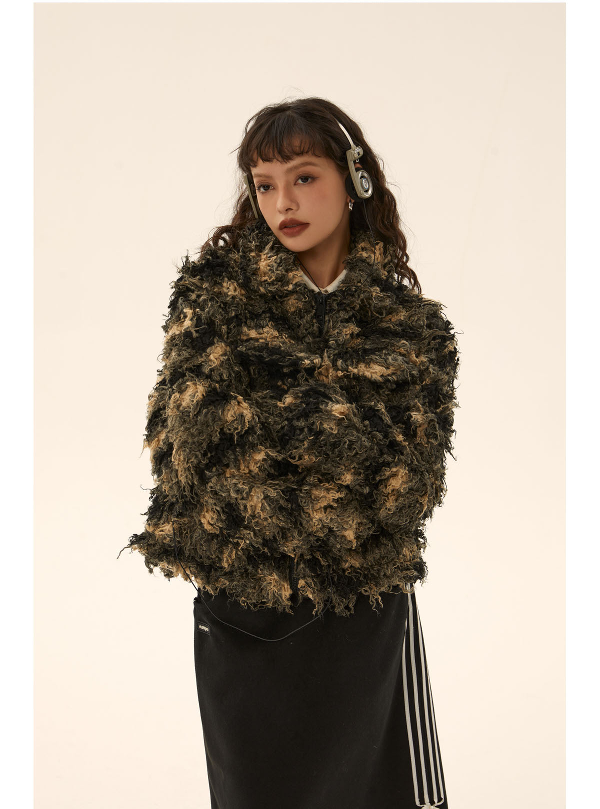 Striped short length boa zip jacket P423