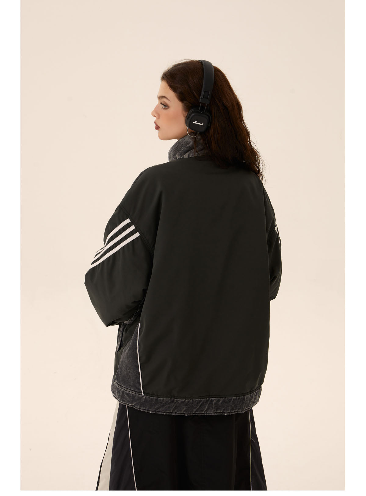 Loose fit reconstructed sideline denim jacket P438