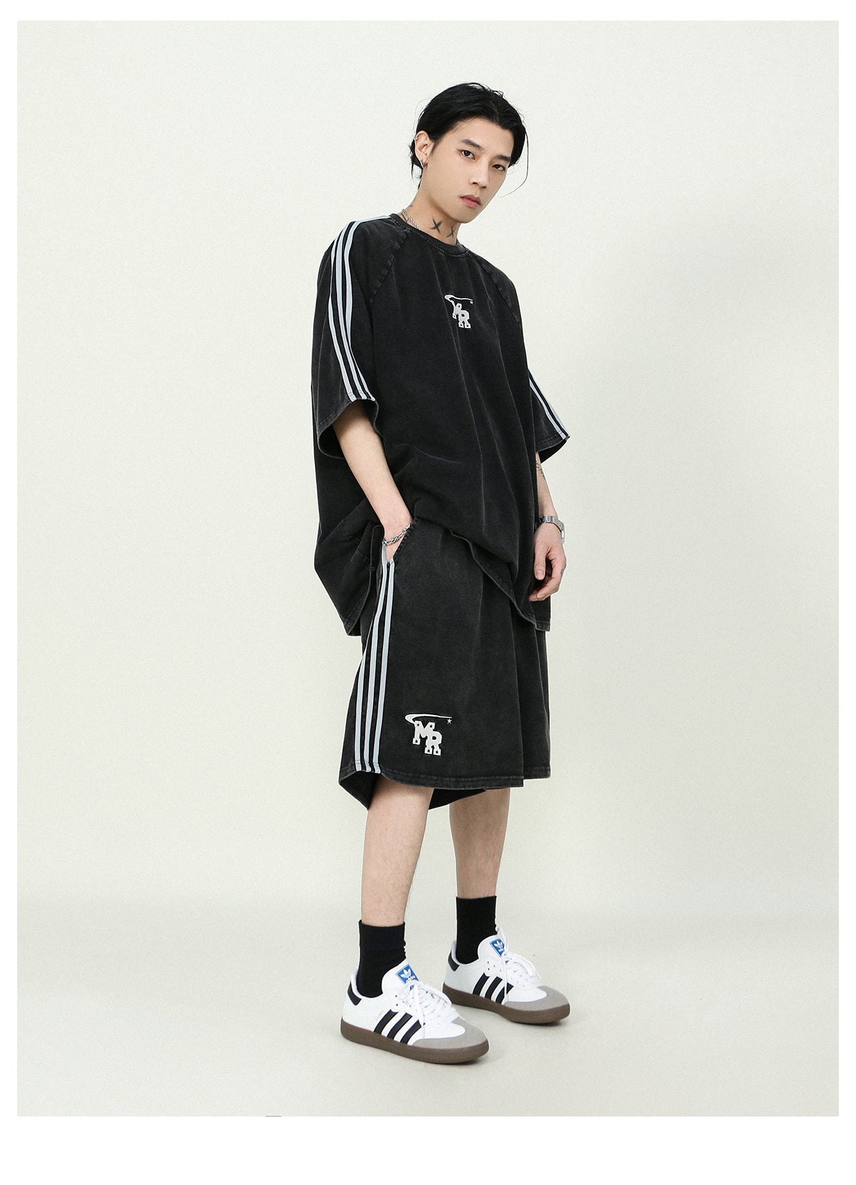 Oversized side line shorts P181