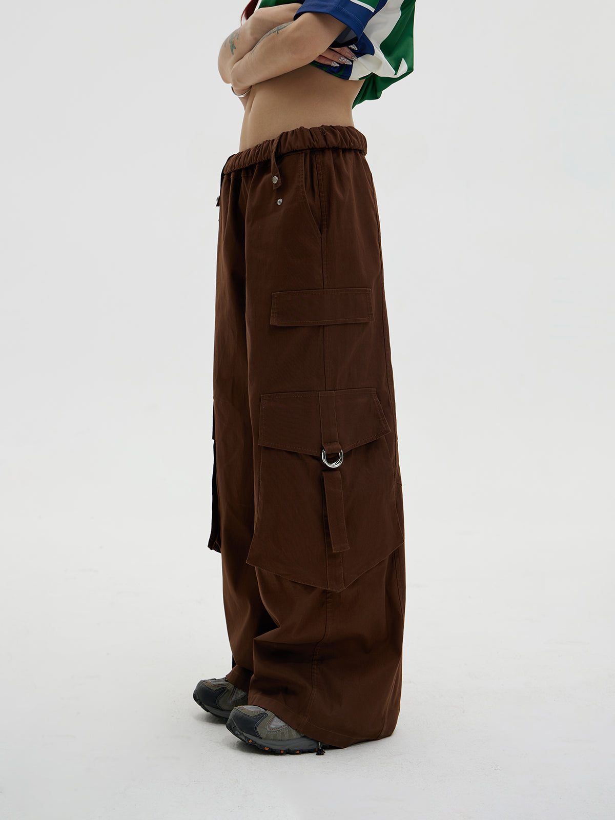ルーズストレートマルチポケットパンツ P547