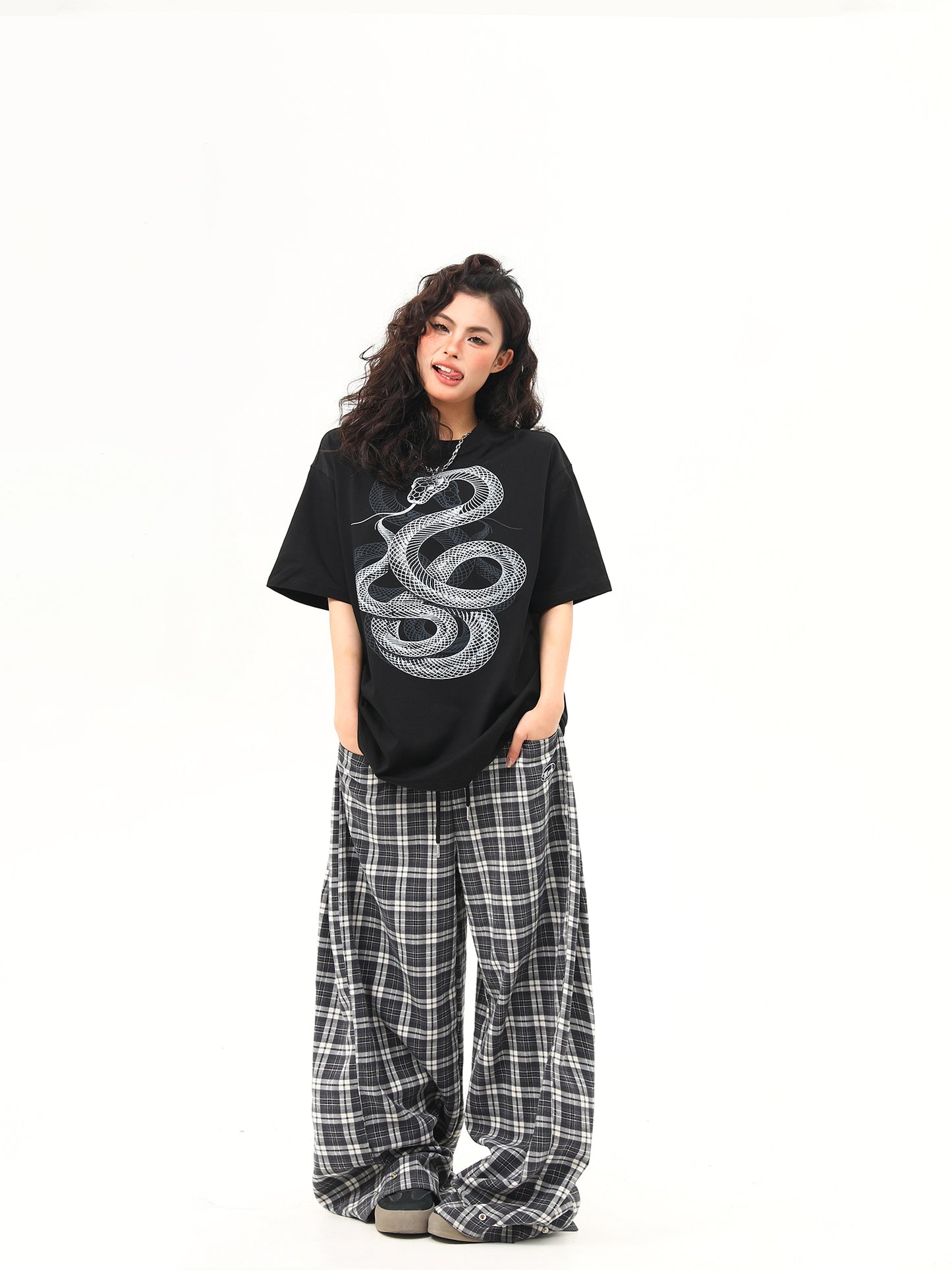 ユニセックス スネークプリント Tシャツ P2044