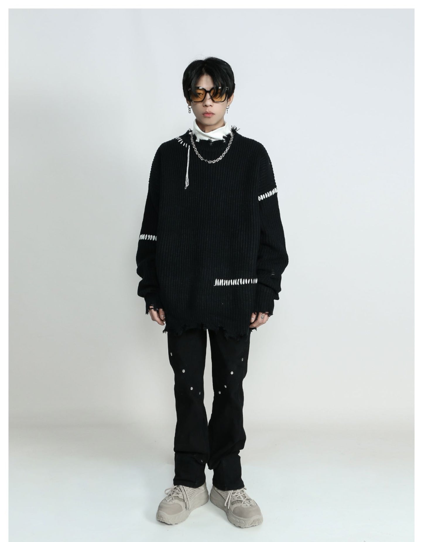 Oversized niche design distressed knit P282