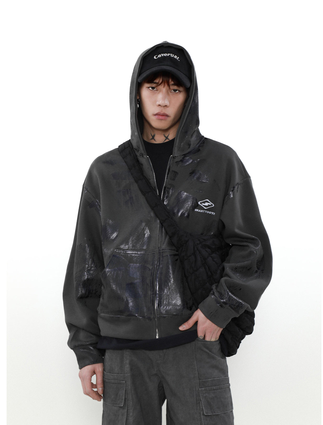 Graffiti hooded sweatshirt P852