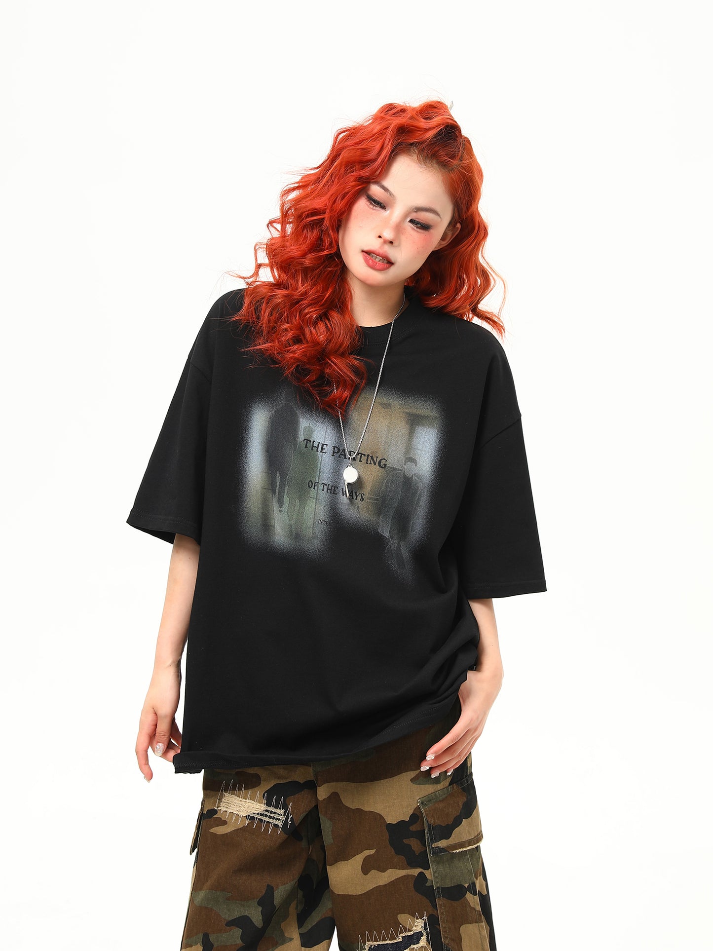 グラフィティプリント Tシャツ P2125