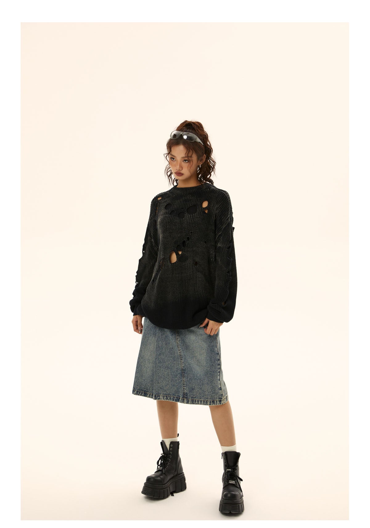 Loose fit retro damaged washed knit P462