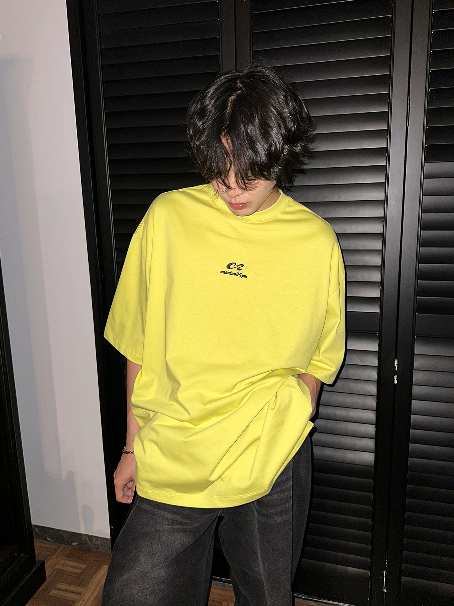 ルーズフィットシンプル刺繍Tシャツ P1469