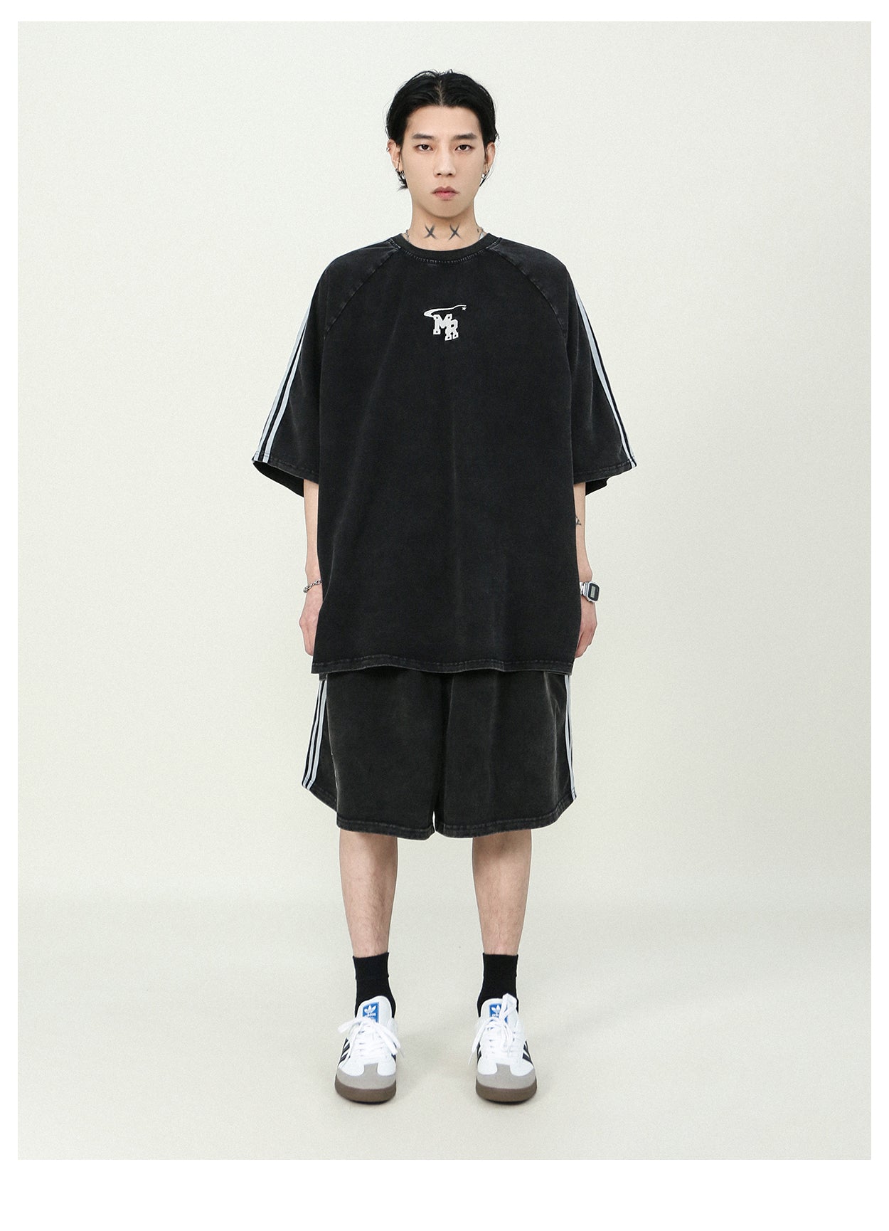 Oversized side line shorts P181