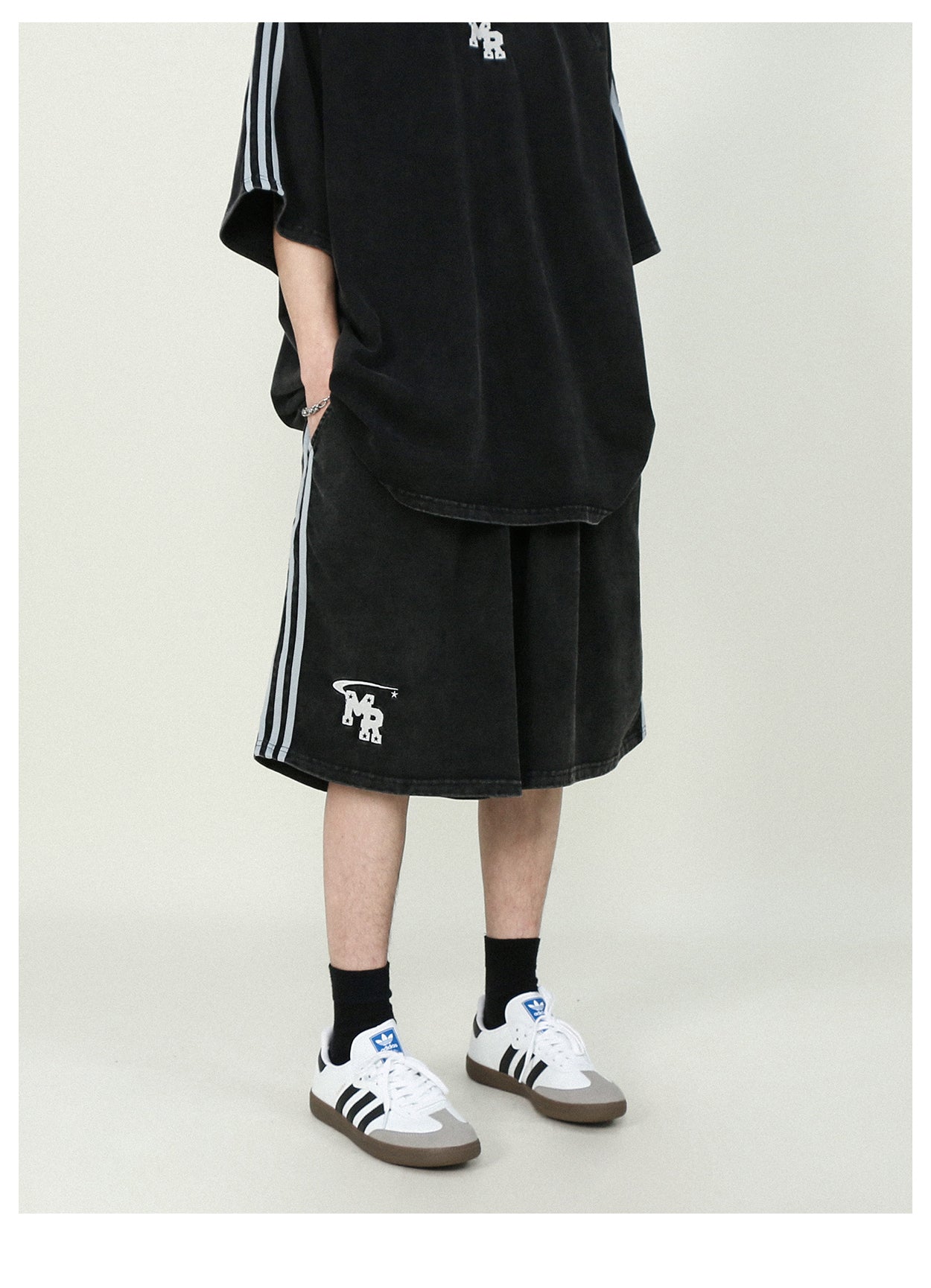Oversized side line shorts P181