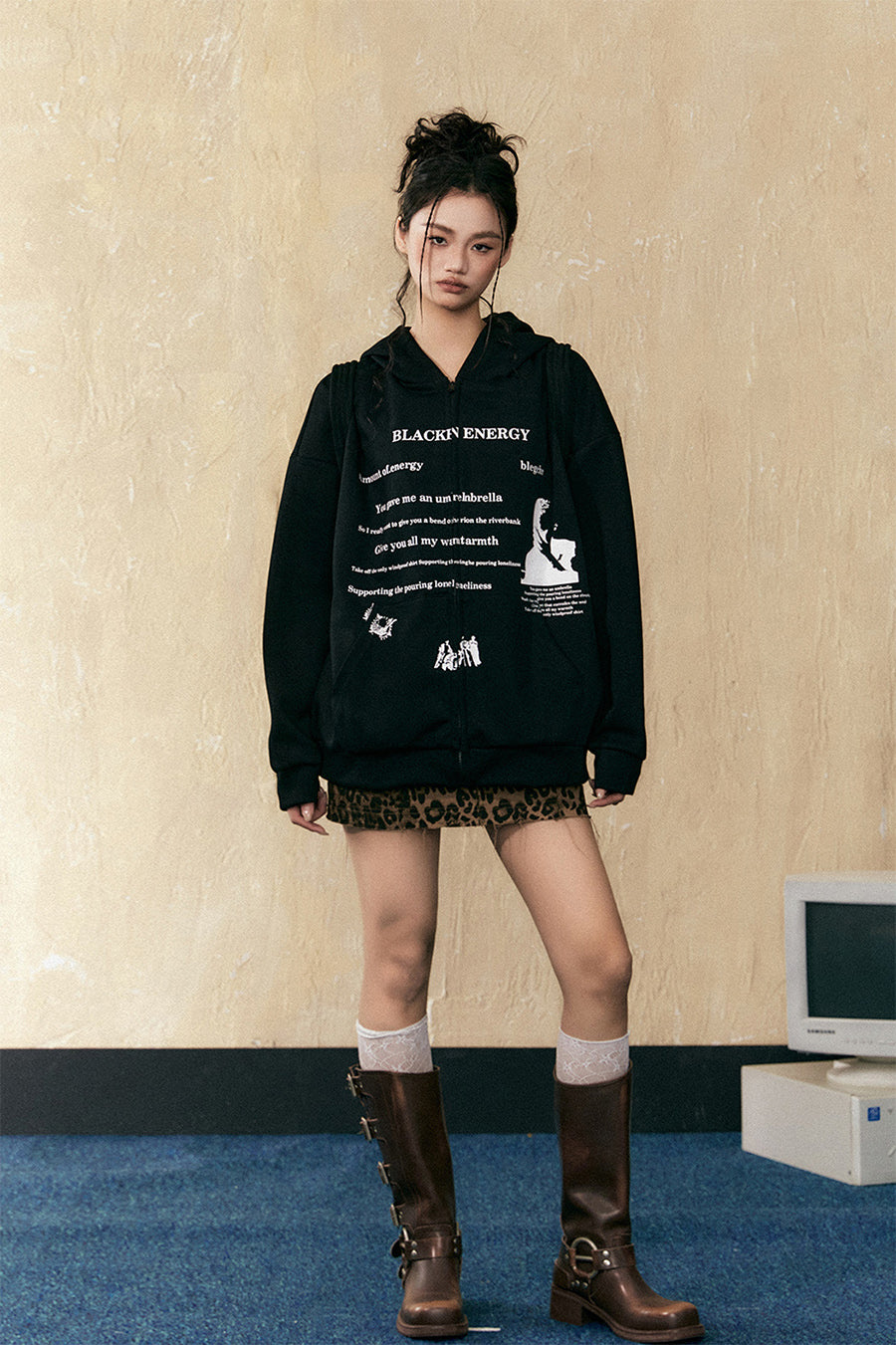 Letter print hooded zipper sweatshirt P805