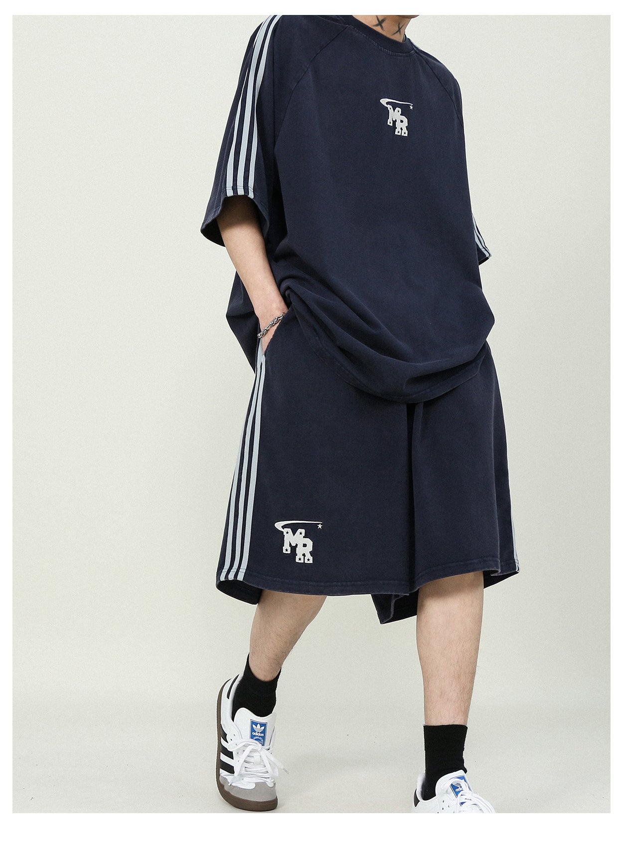 Oversized side line shorts P181