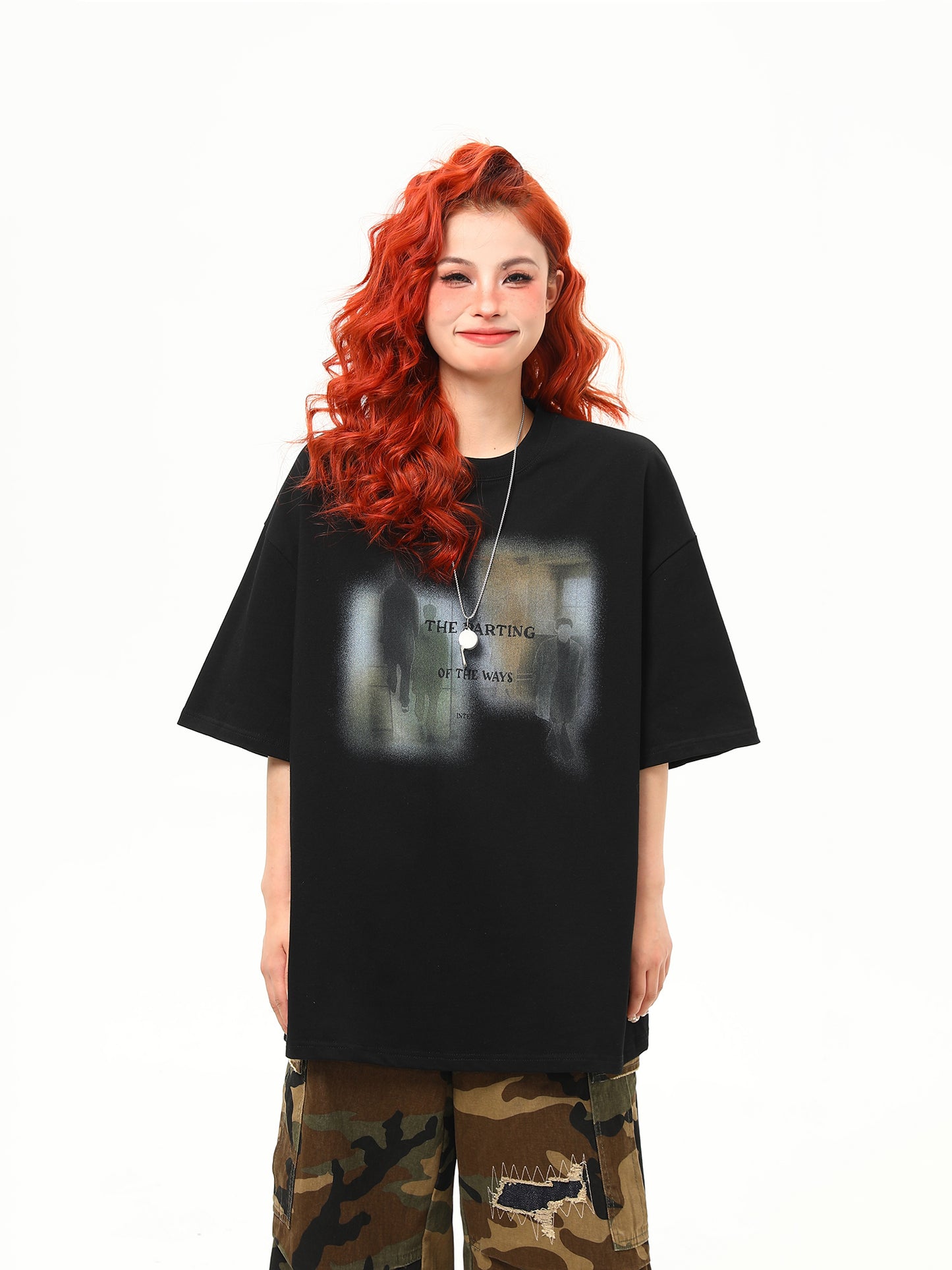 グラフィティプリント Tシャツ P2125