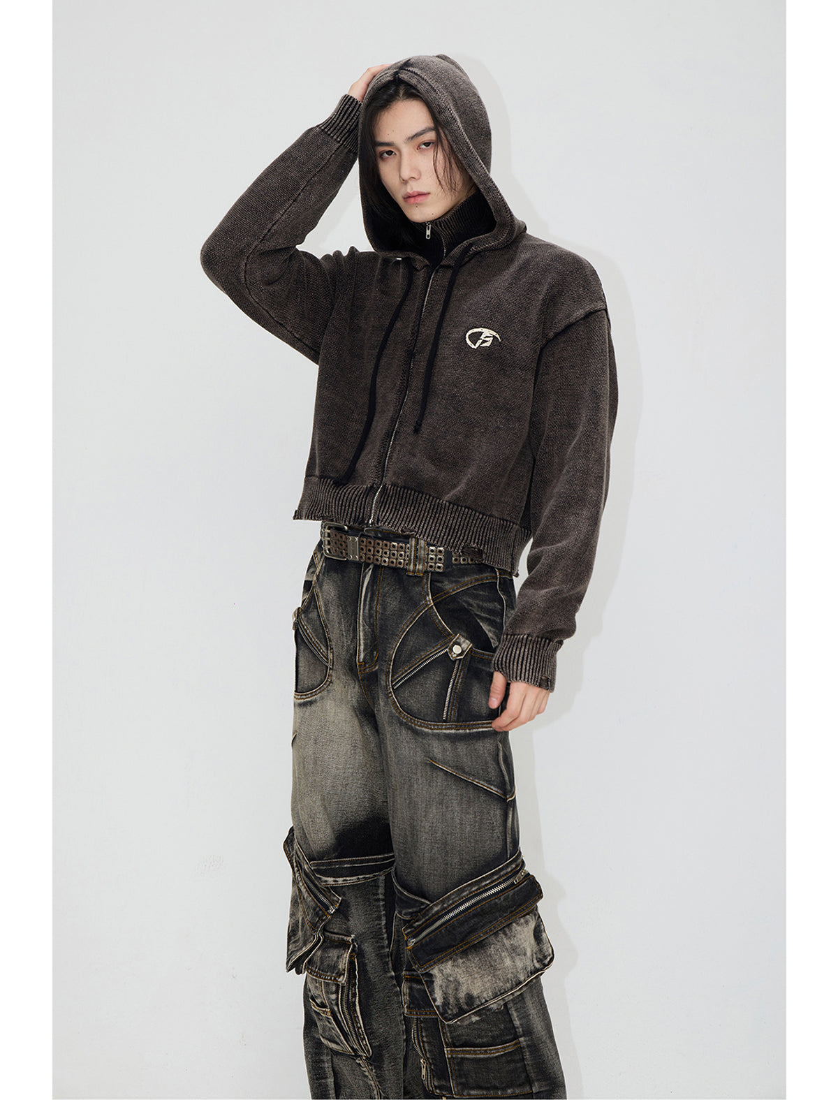 Short length back logo zip hoodie P518