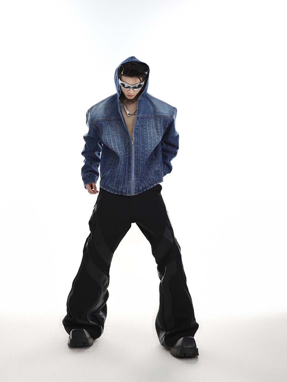 Hooded washed denim jacket P1156