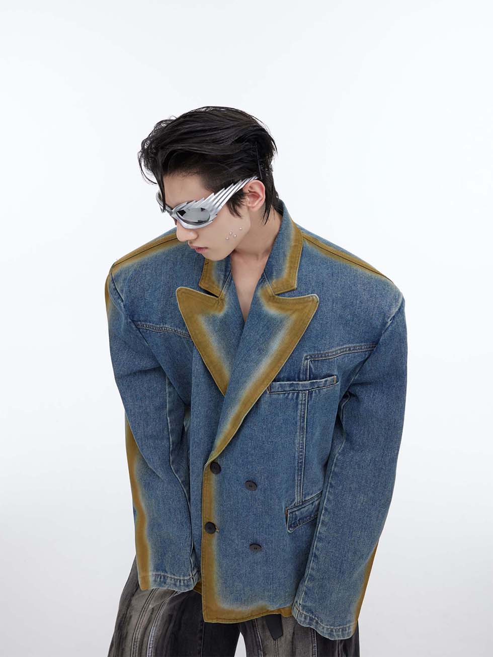 Gradient denim jacket P1144