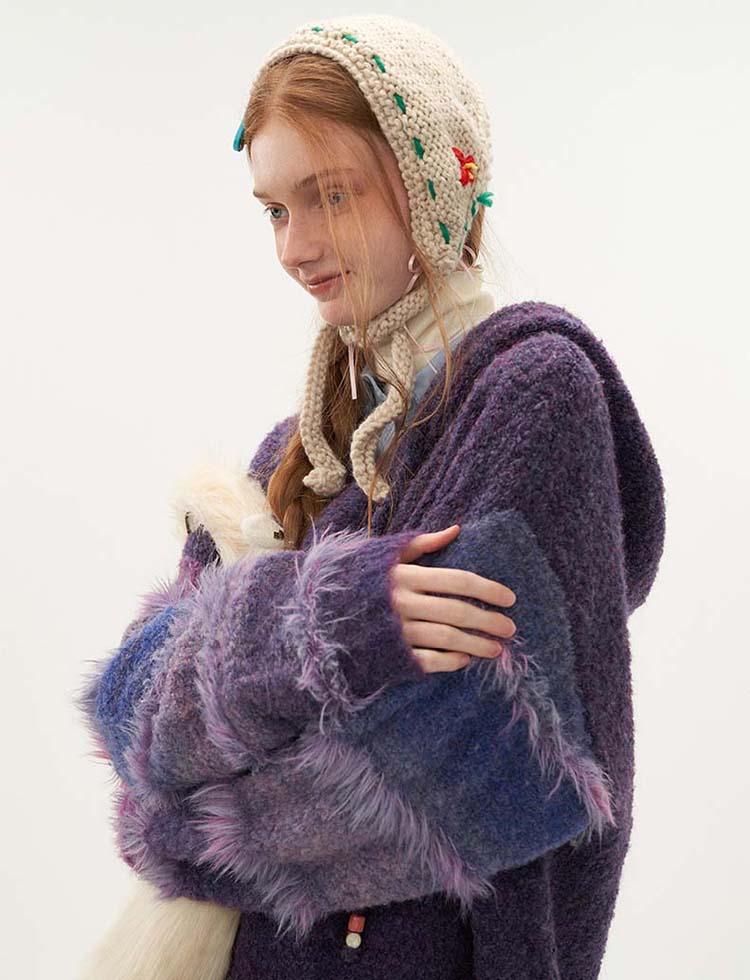 Loose hooded sweater P1324