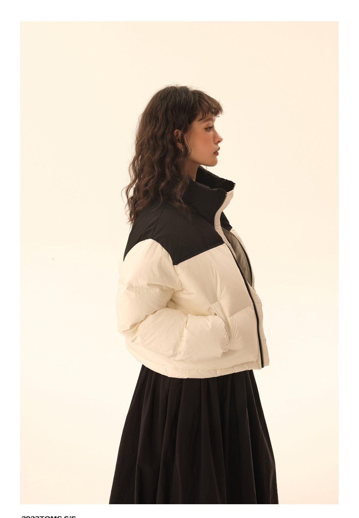 Contrast color short down jacket P579