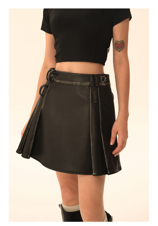 Retro pleated mini leather skirt P414