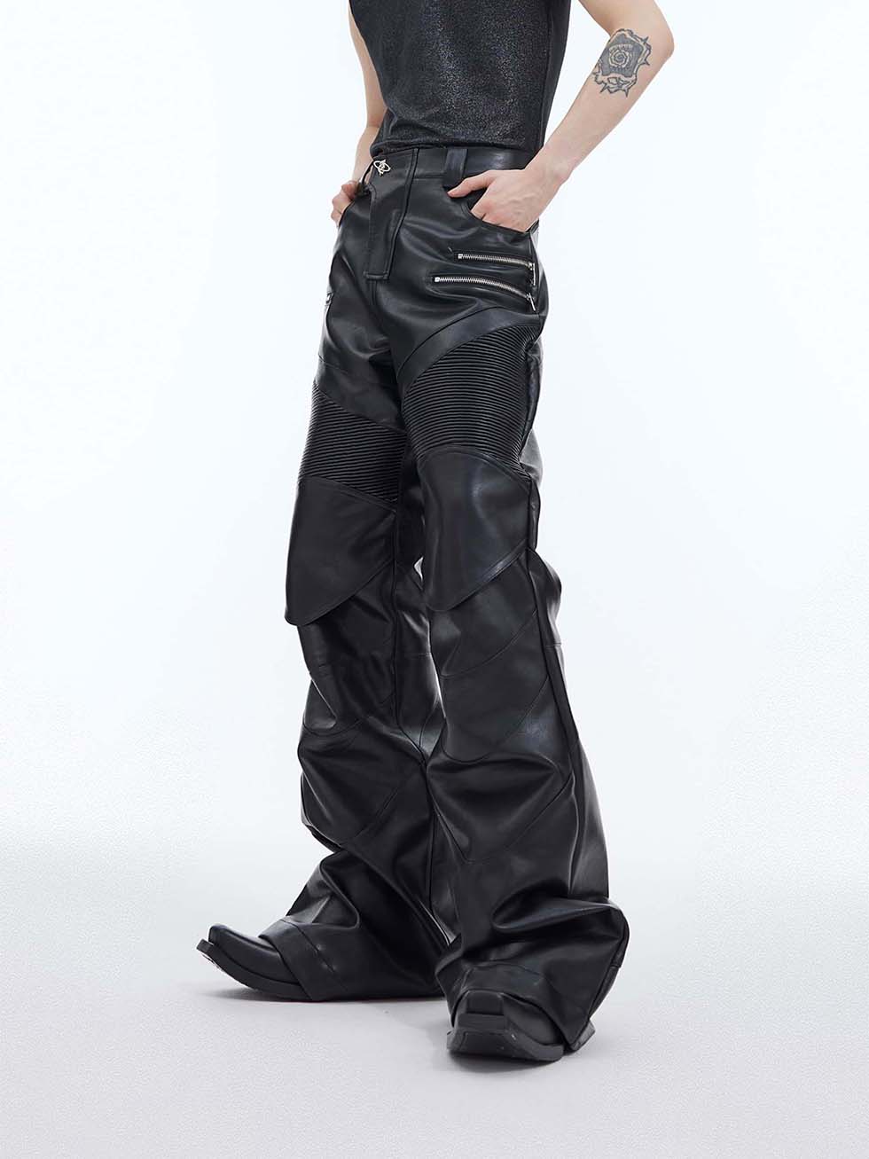 Metal zipper decorated leather pants P1149