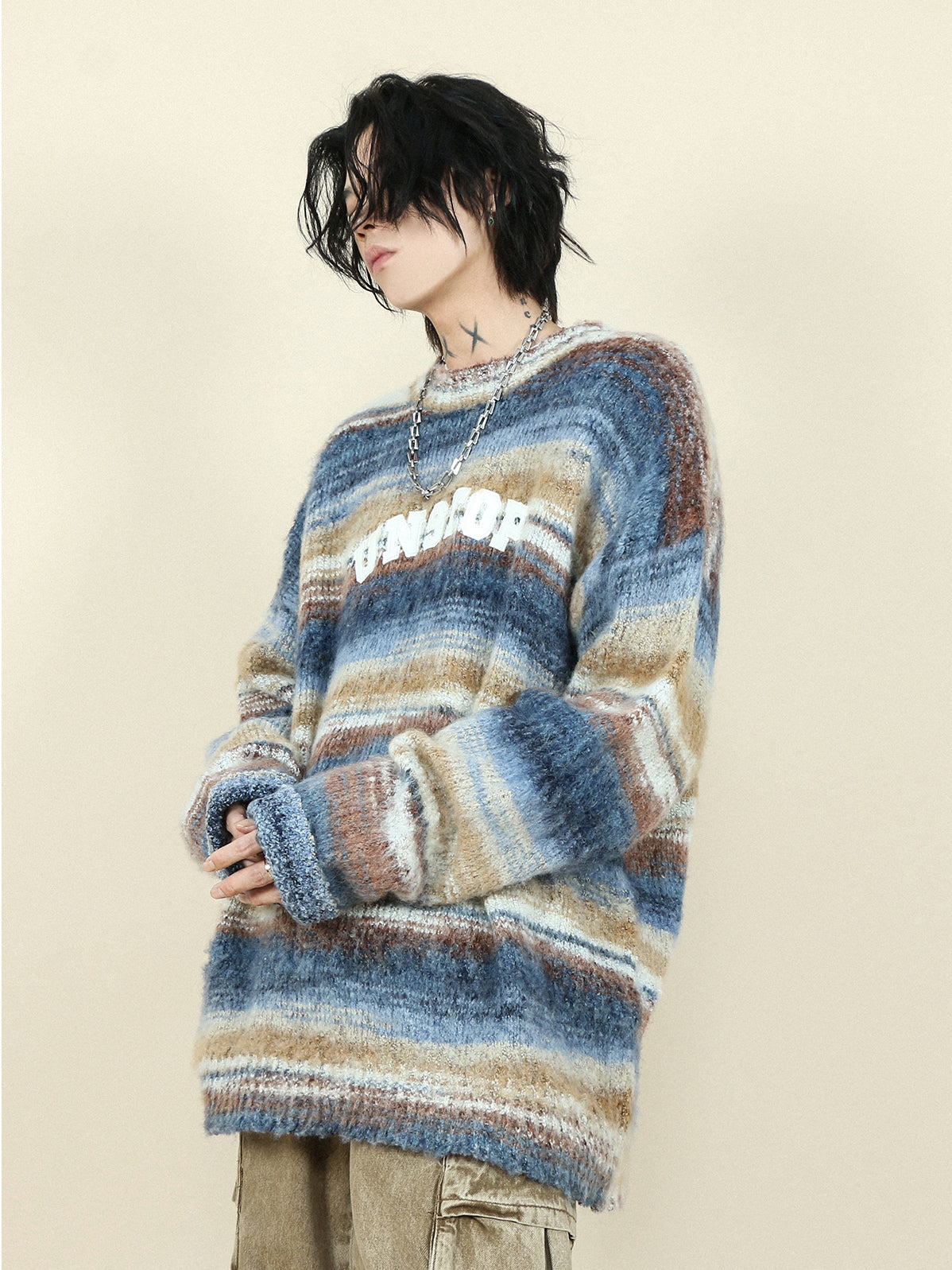 Striped wool sweater P916