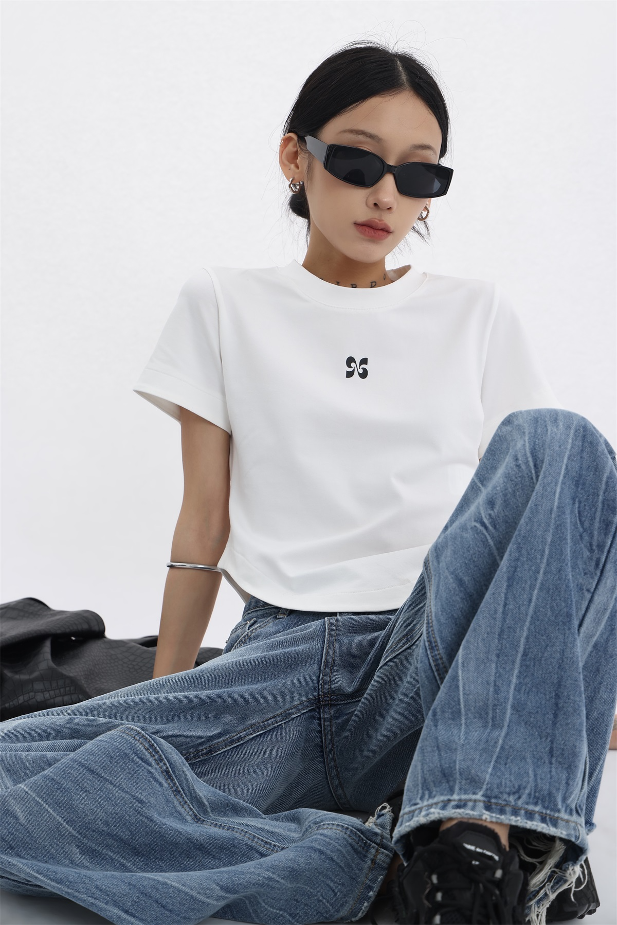 Cropped T-shirt P131