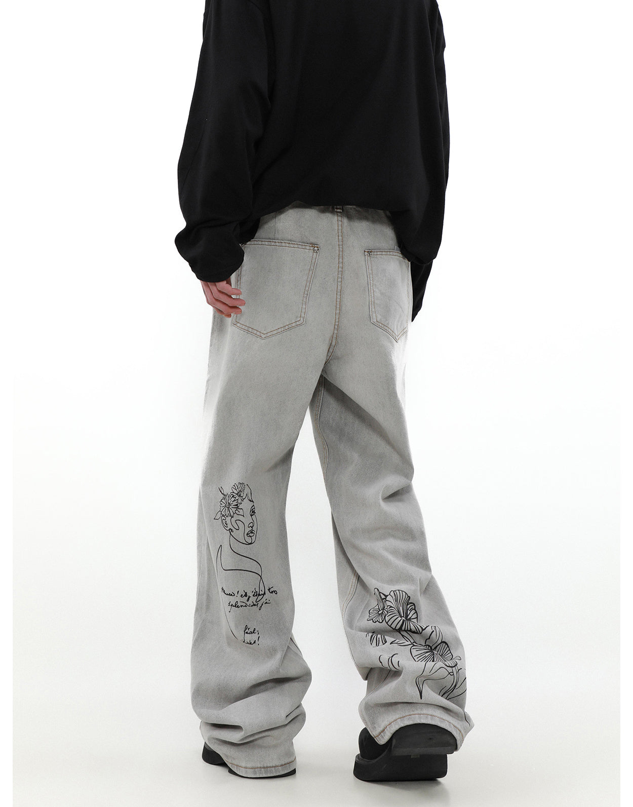 Graffiti Straight Jeans P869