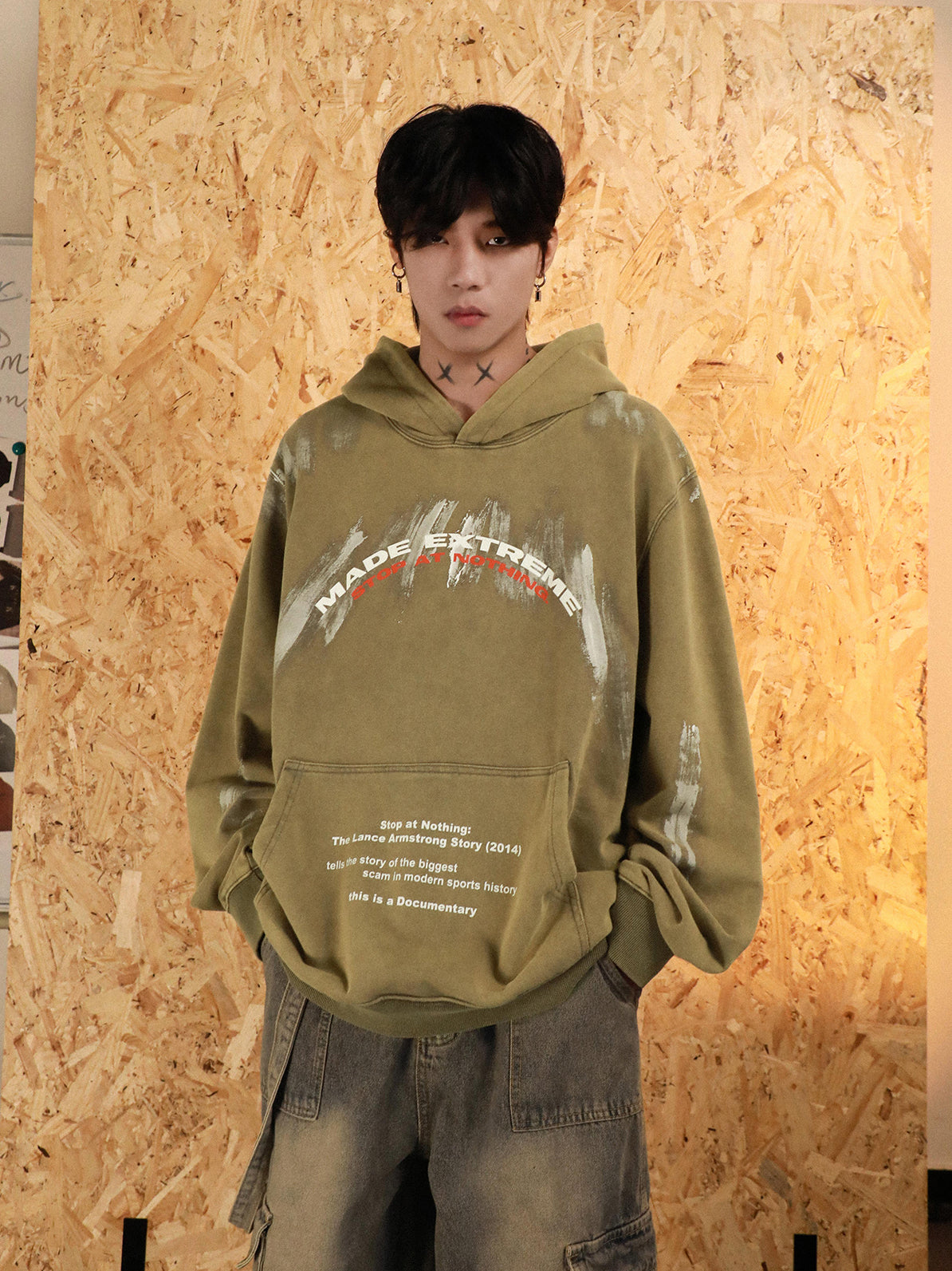 Graffiti Distressed Wash Hooded Sweatshirt P889