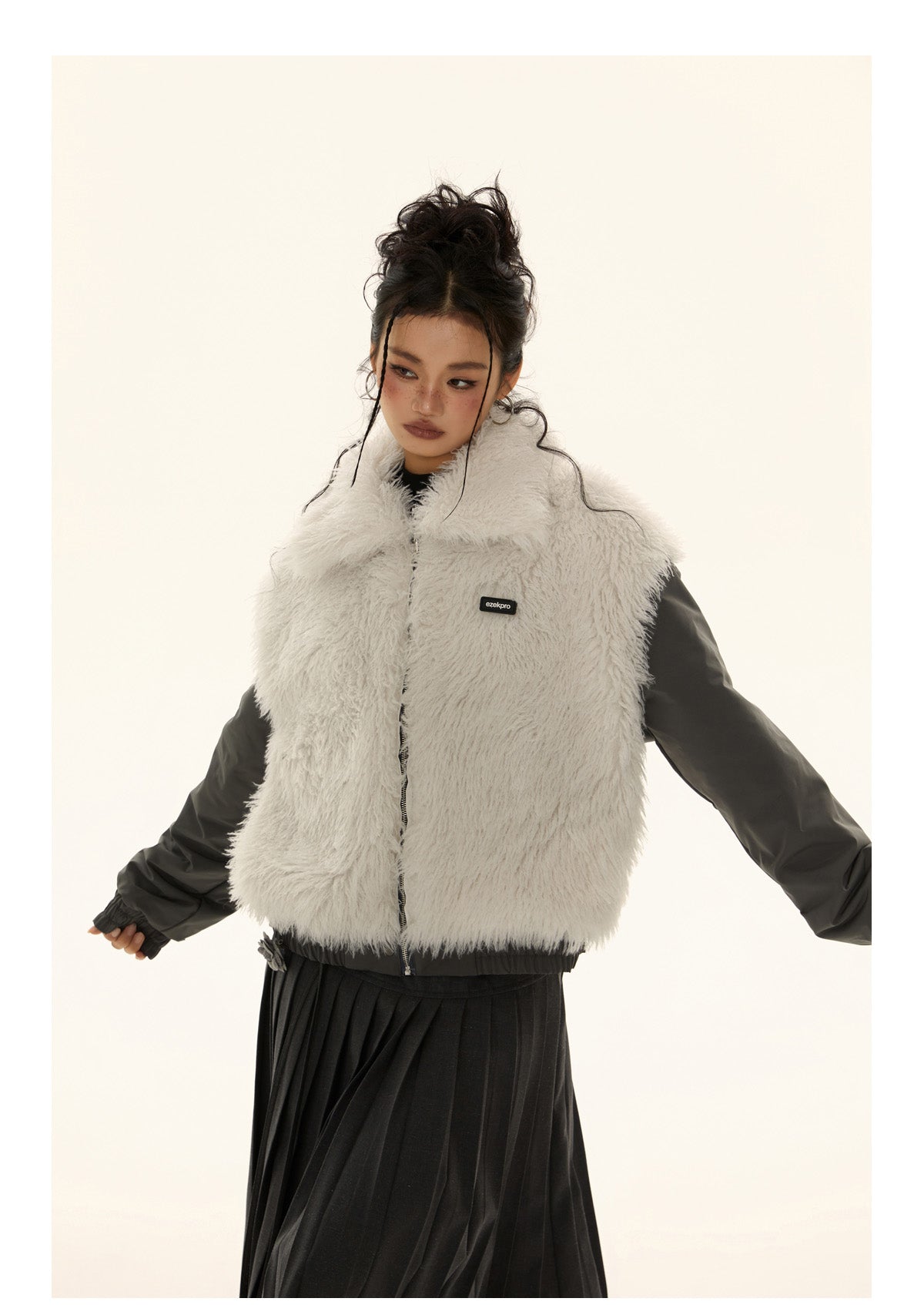 Reversible fur jacket P555