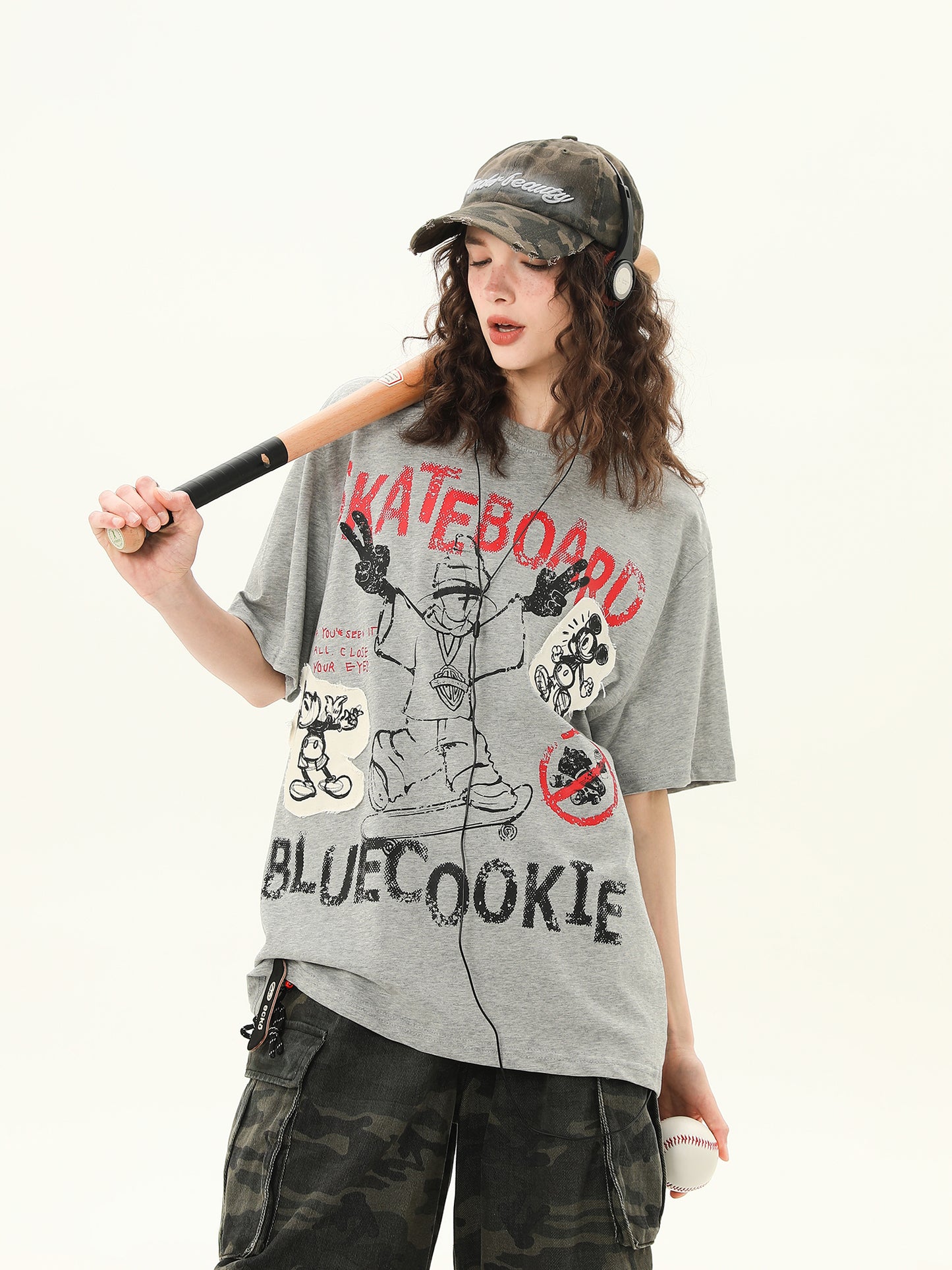ストリート グラフィティプリント Tシャツ P2059