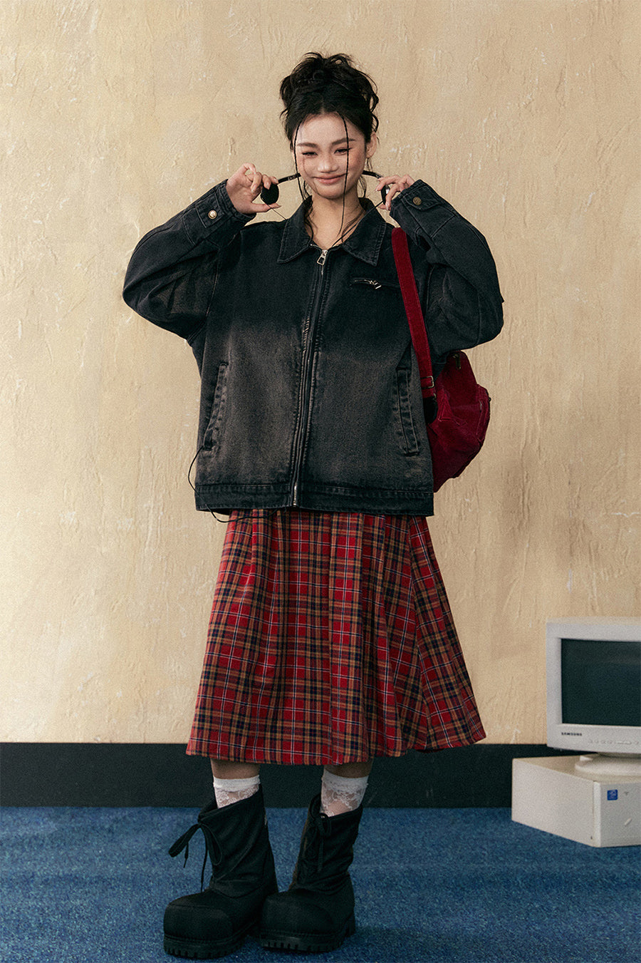 Mid-length check pattern A-line skirt P825