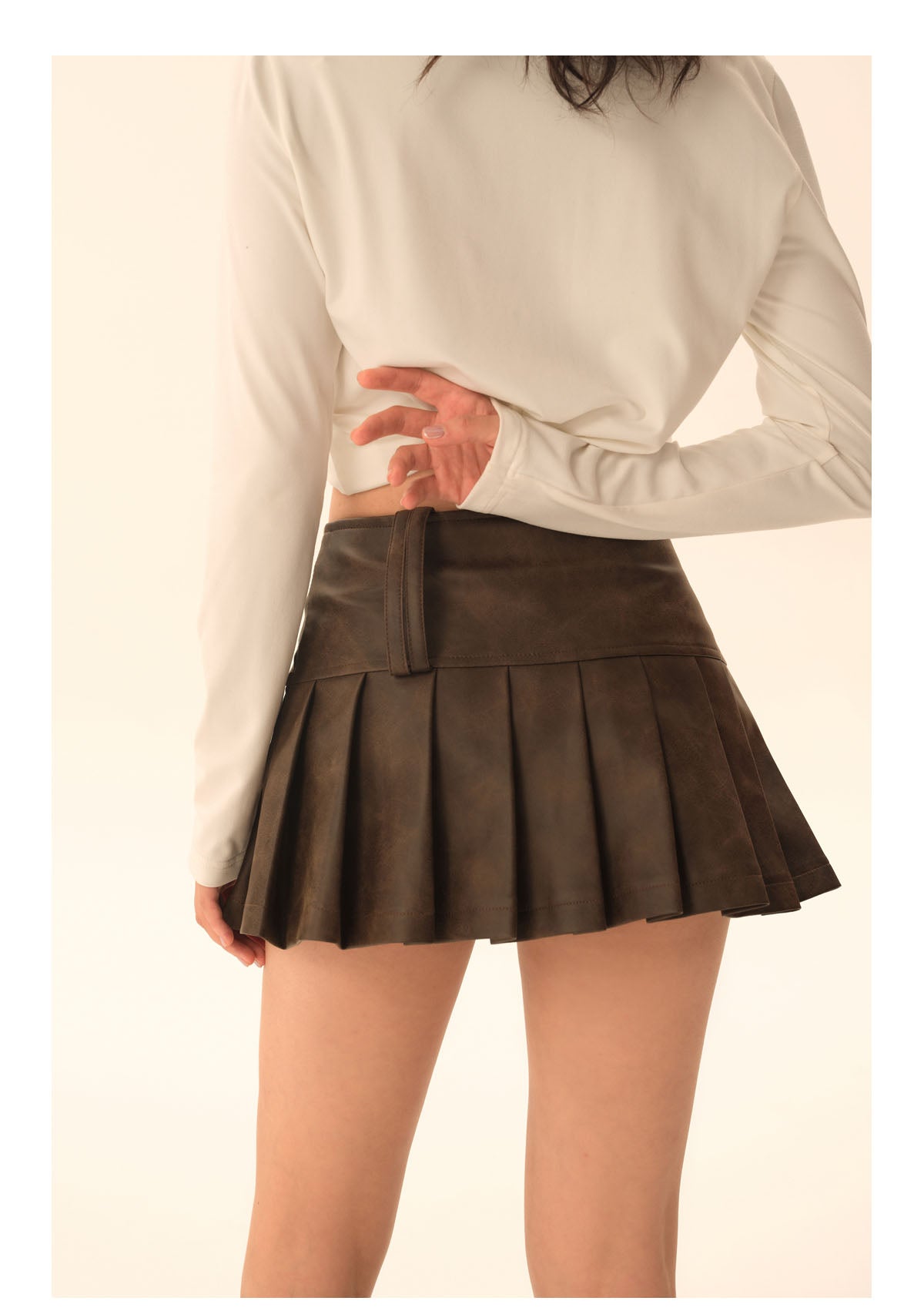 American Retro Leather Mini Skirt P405