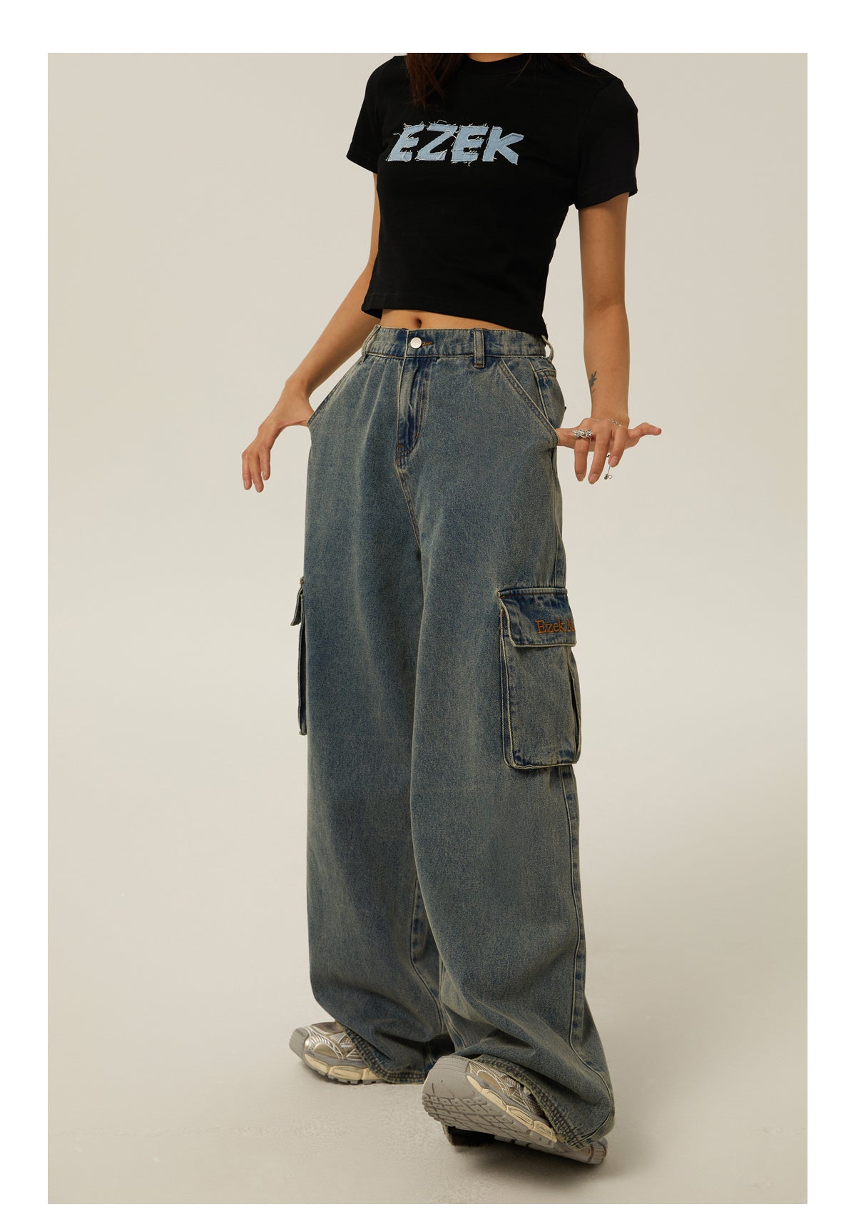 Wide Straight Multi Pocket Denim Pants P236