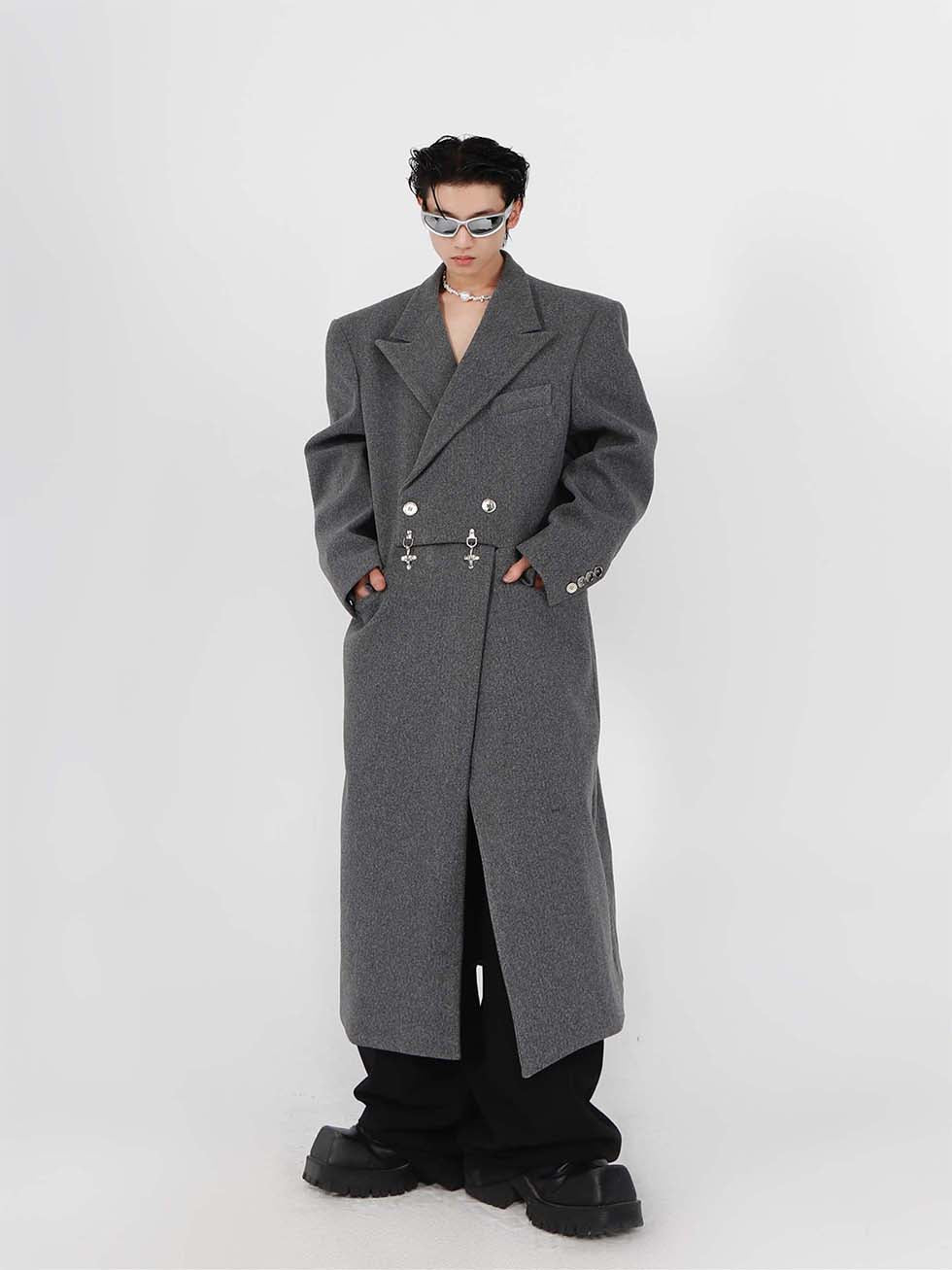 Wool long coat with shoulder pads P1001