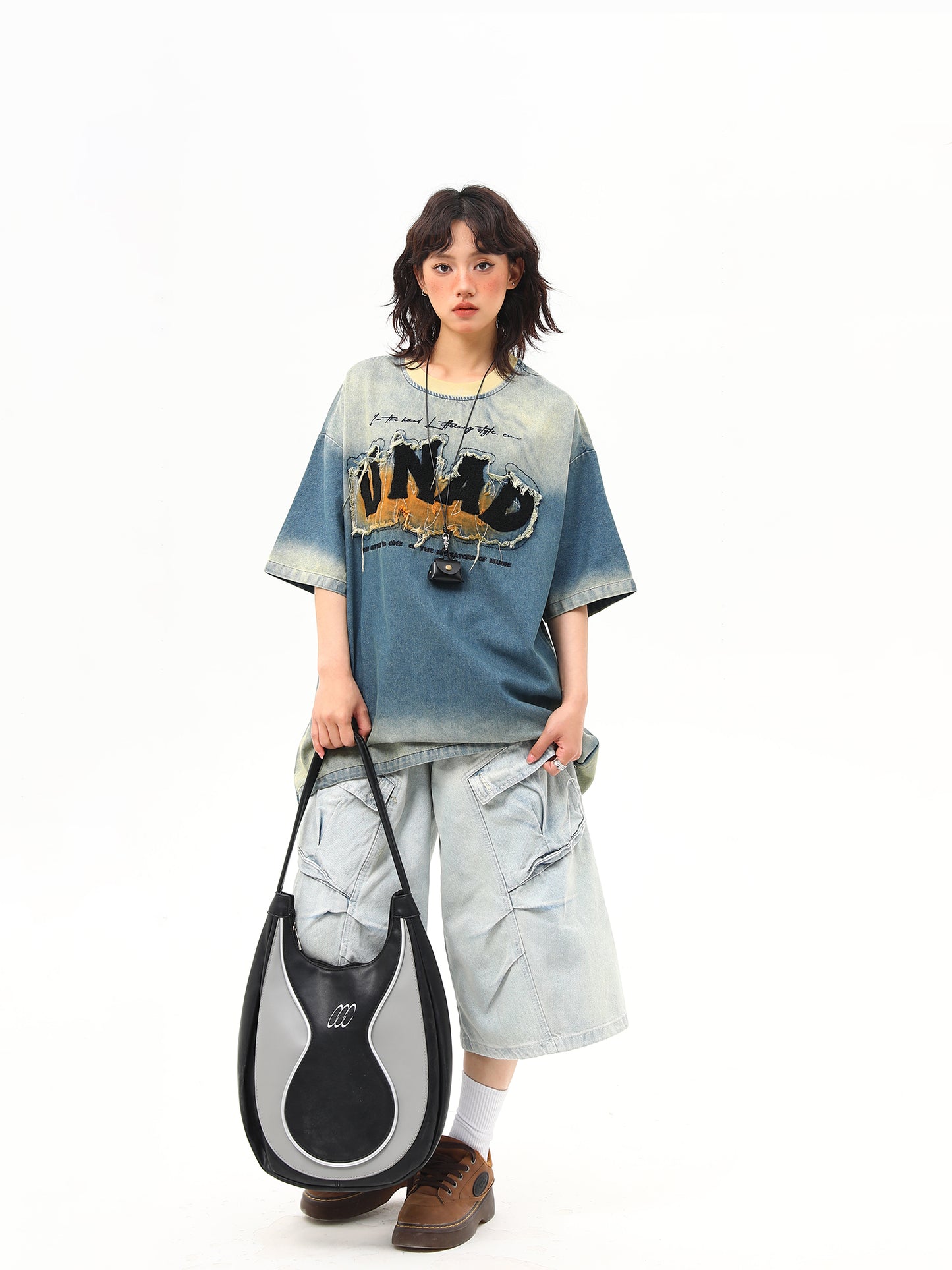 ウォッシュデザイン 刺繍デニム Tシャツ P2028