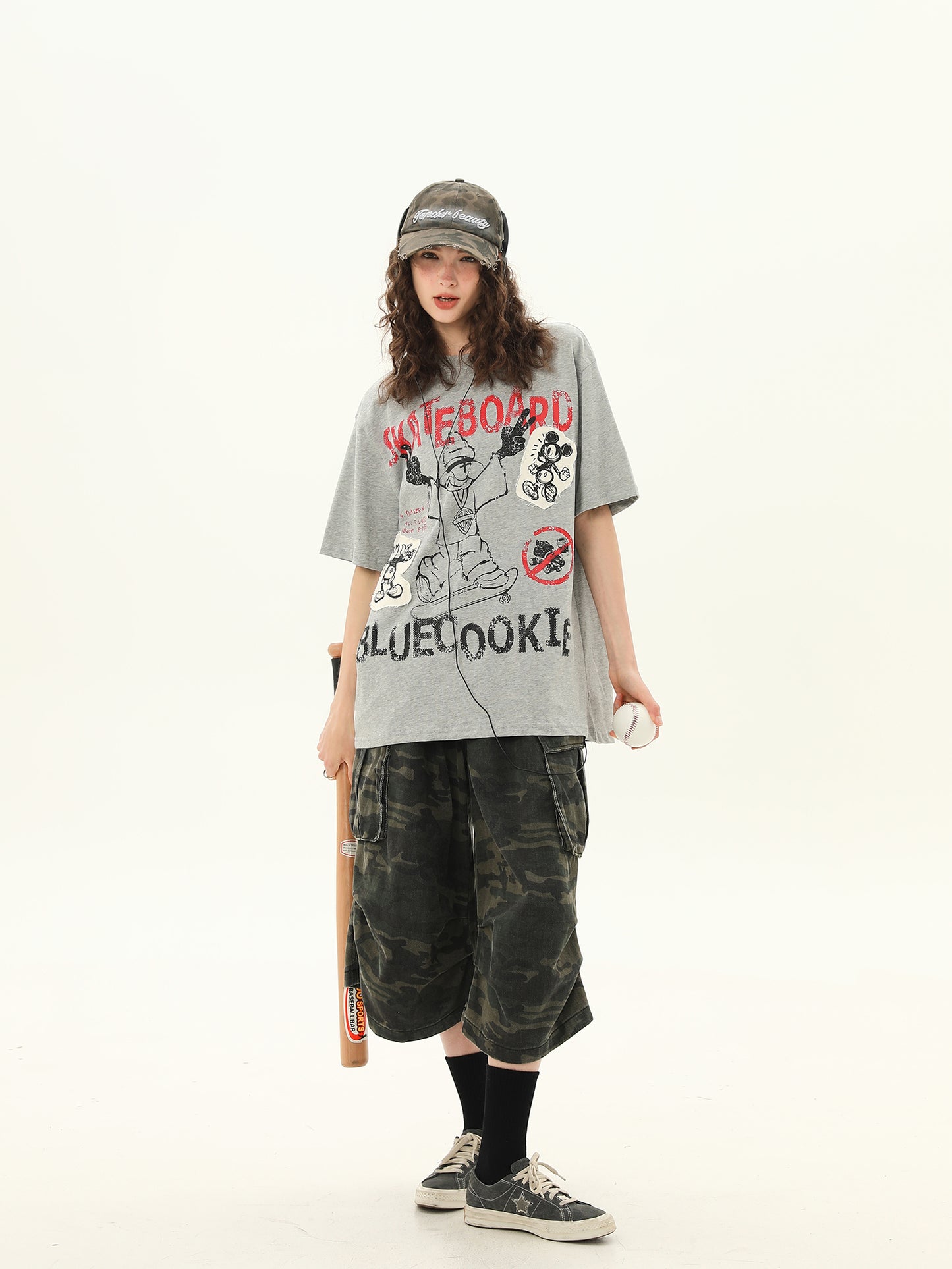 ストリート グラフィティプリント Tシャツ P2059