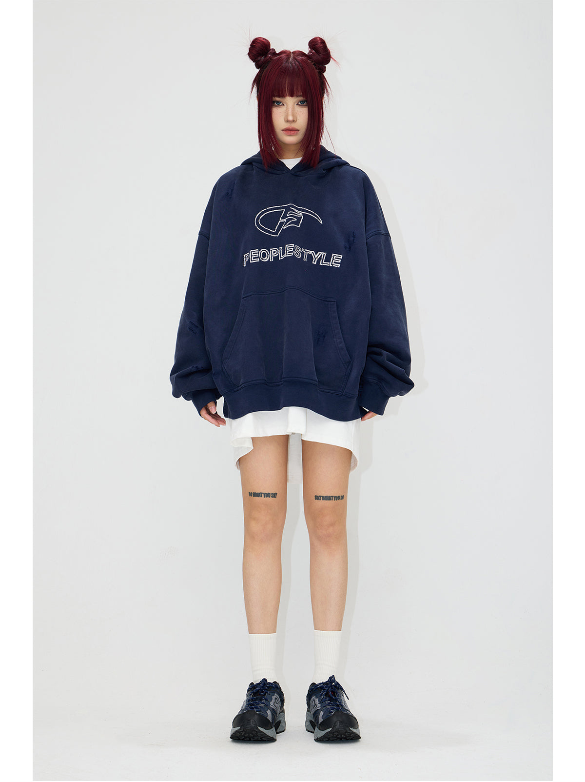 Loose fit retro damaged logo hoodie P525