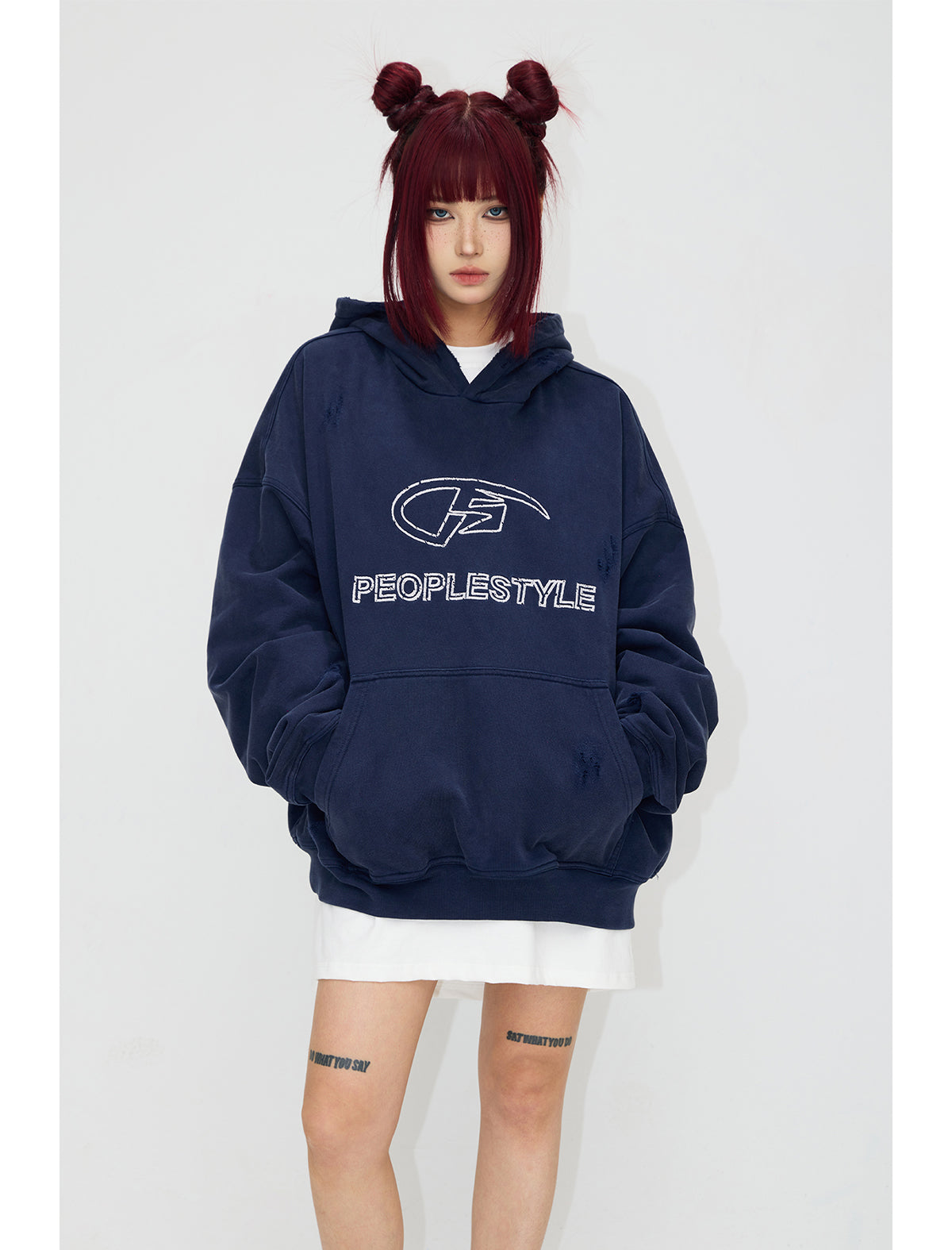 Loose fit retro damaged logo hoodie P525