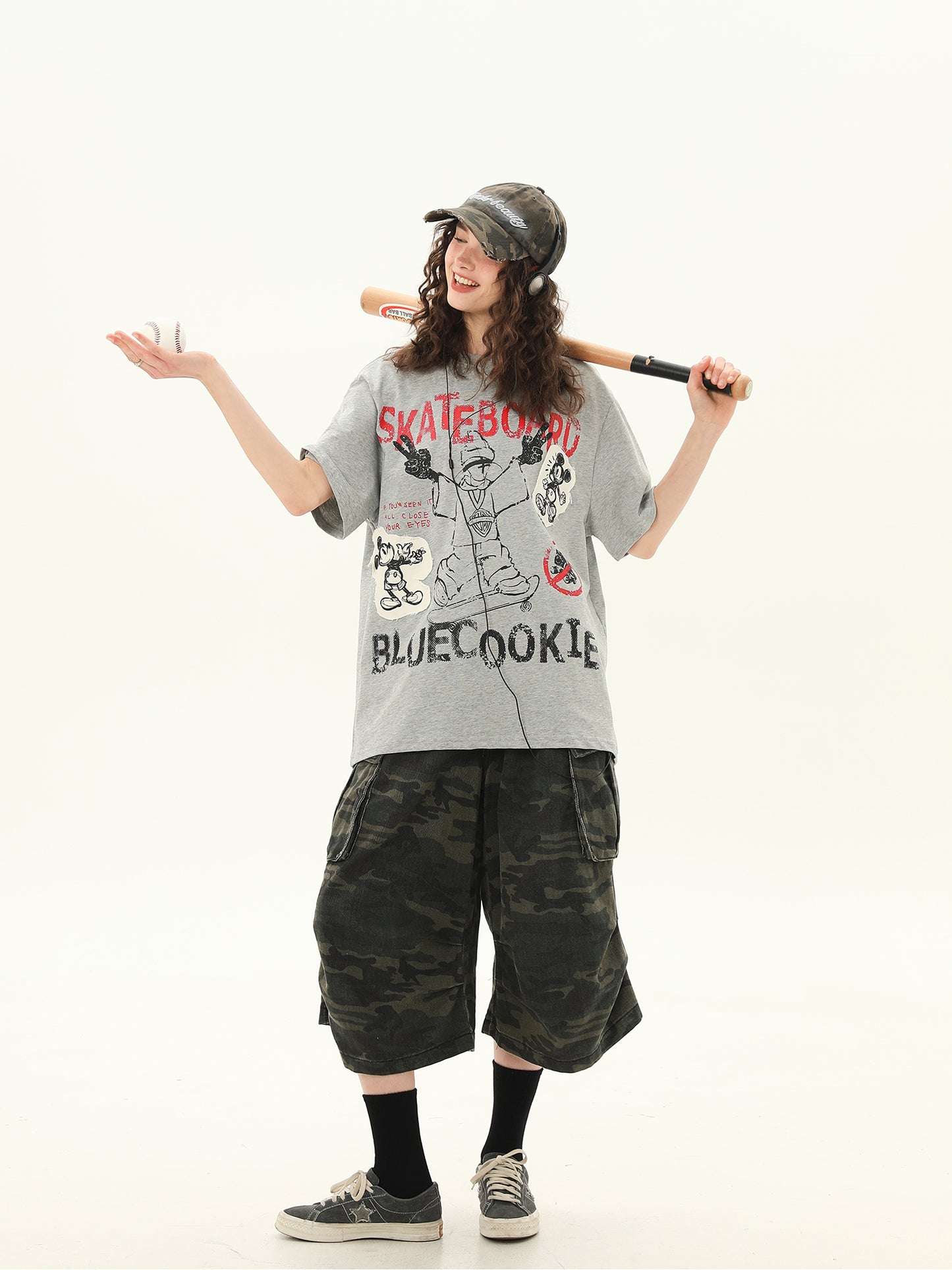 ストリート グラフィティプリント Tシャツ P2059