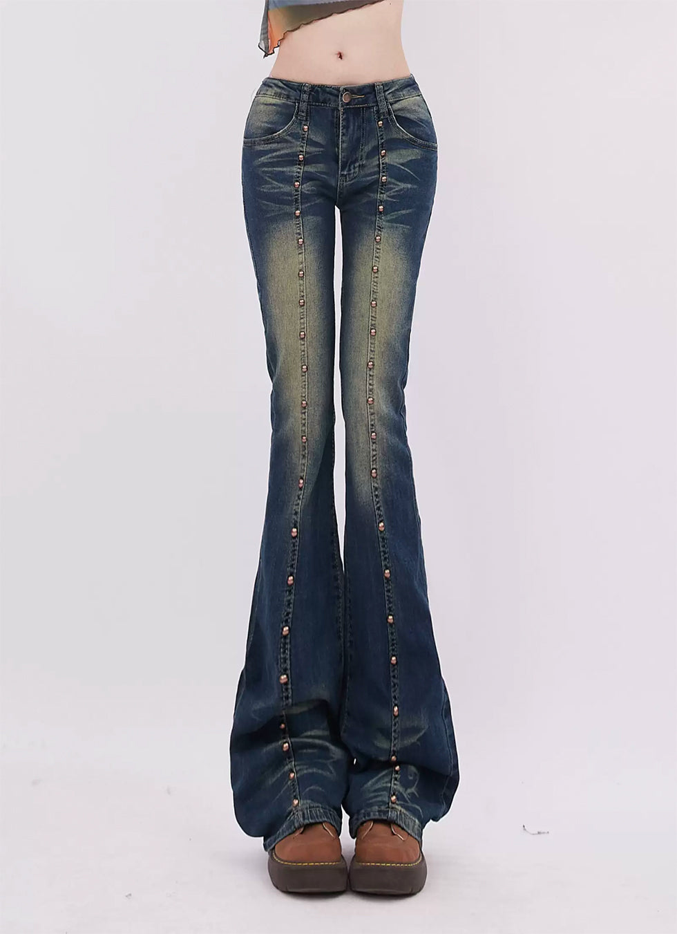 Rivet Stitch Micro Flare Jeans P974