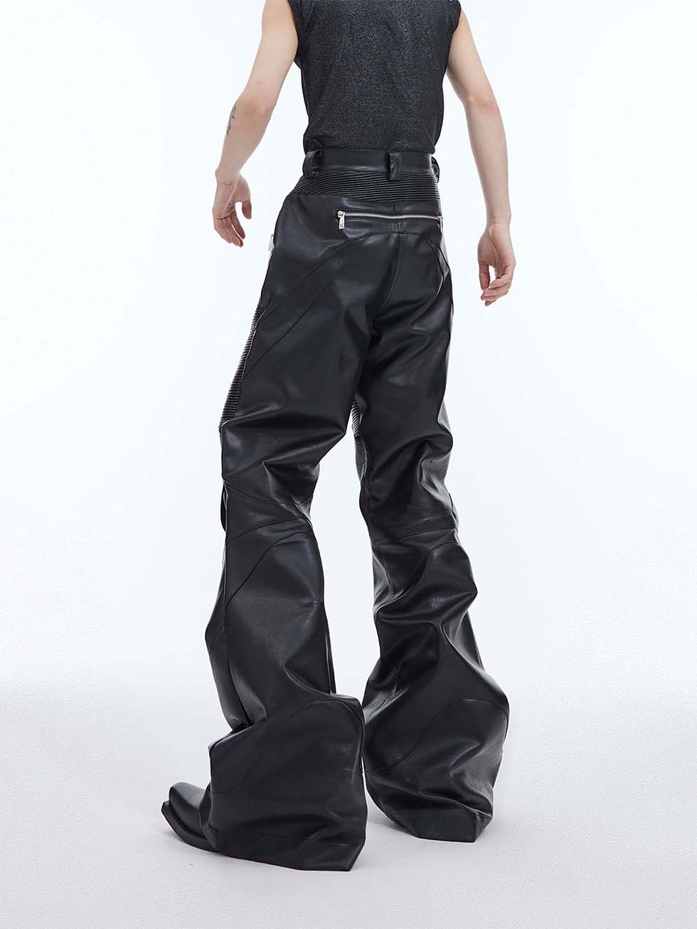 Metal zipper decorated leather pants P1149